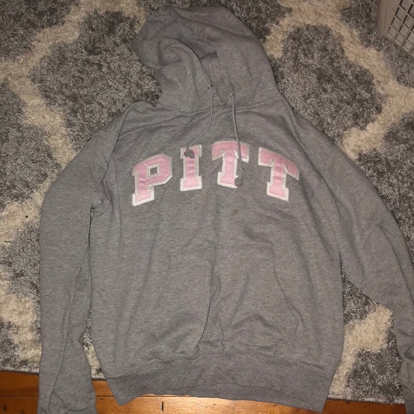 Champion Tops - Pitt sweatshirt